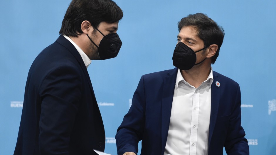 A cinco días del vencimiento del DNU, Kreplak insiste con un "cierre total"