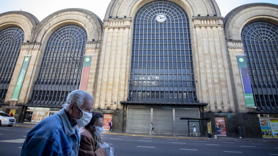 El Gobierno porteño impondría un cierre estricto los fines de semana