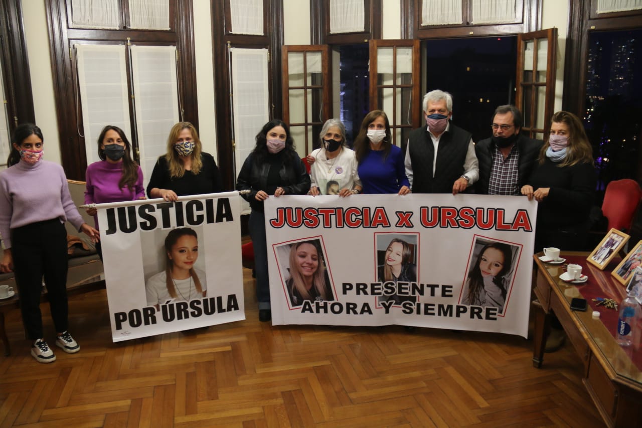 Legisladores del FdT recibieron a los padres de Úrsula Bahillo