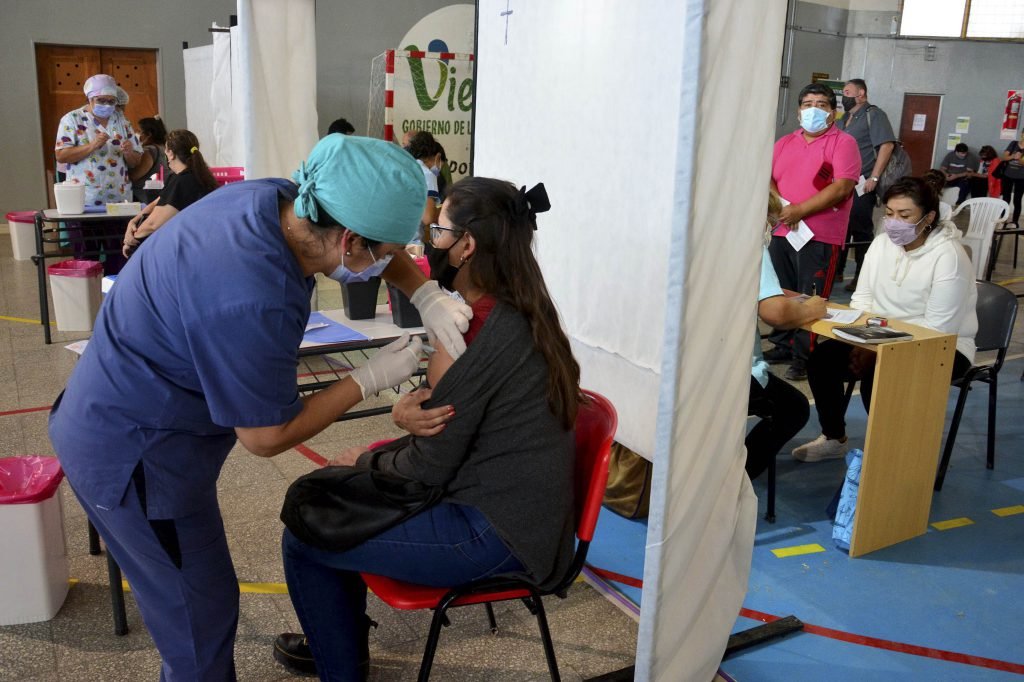 Récord: Argentina superó las dos millones de aplicaciones en una semana