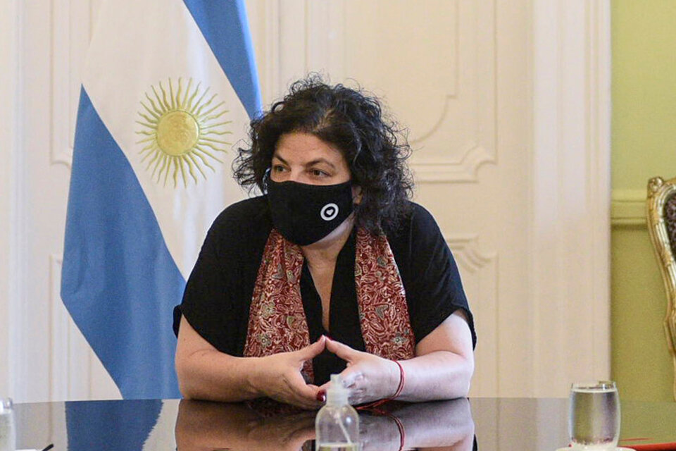 Vizzotti: "Hay gente que decide no vacunarse por las mentiras que se dicen"