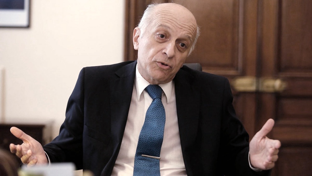 Escándalo: un fiscal trabajó un mes desde EE.UU sin autorización