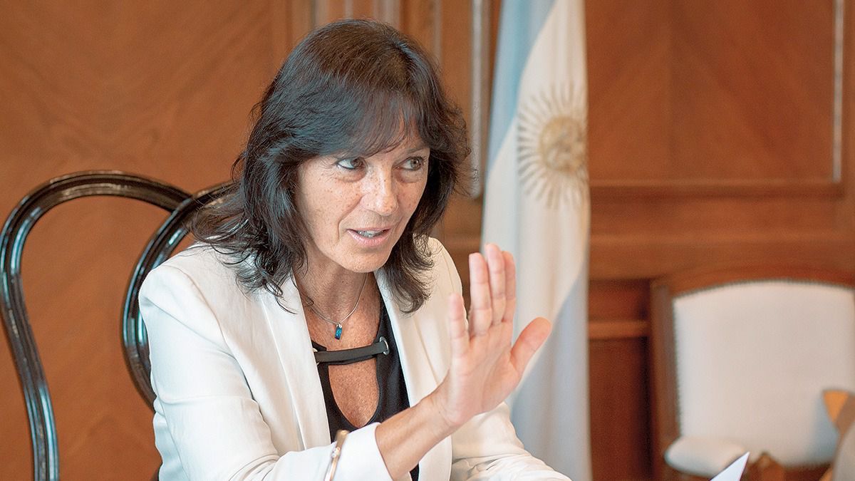 Vilma Ibarra acusó a Facundo Moyano por no darle espacio a las mujeres