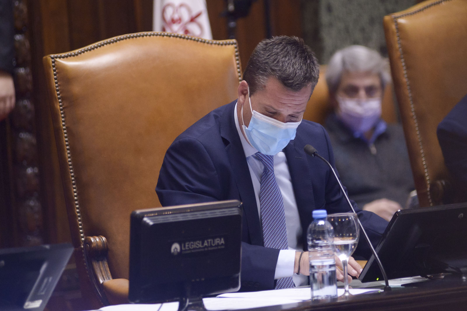 La Legislatura extendió por dos años la antigüedad de los taxis