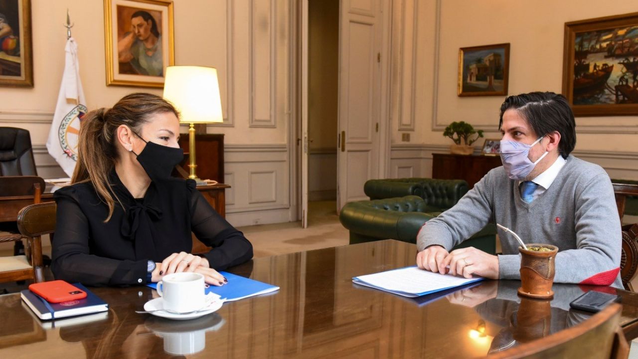 Trotta avaló la presencialidad en las escuelas de CABA