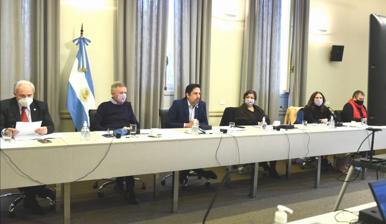 Marcha atrás del Gobierno: este año habrá pruebas Aprender