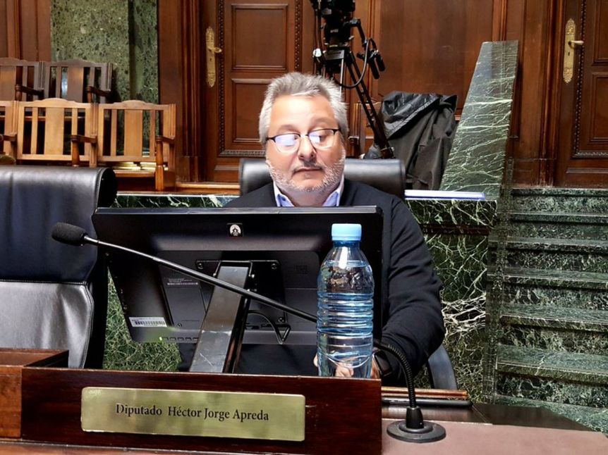 Otro legislador del Pro renunció a su banca en la Legislatura