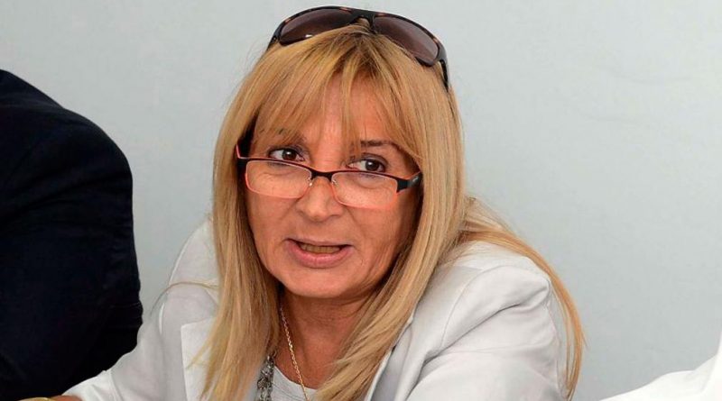Una exdiputada provincial reemplazará a Reutemann en el Senado
