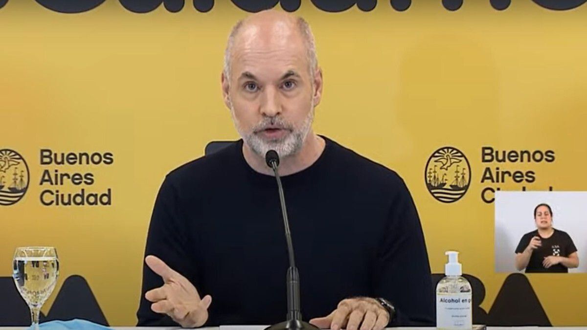 Larreta habilita la vuelta de actividades profesionales presenciales en oficinas