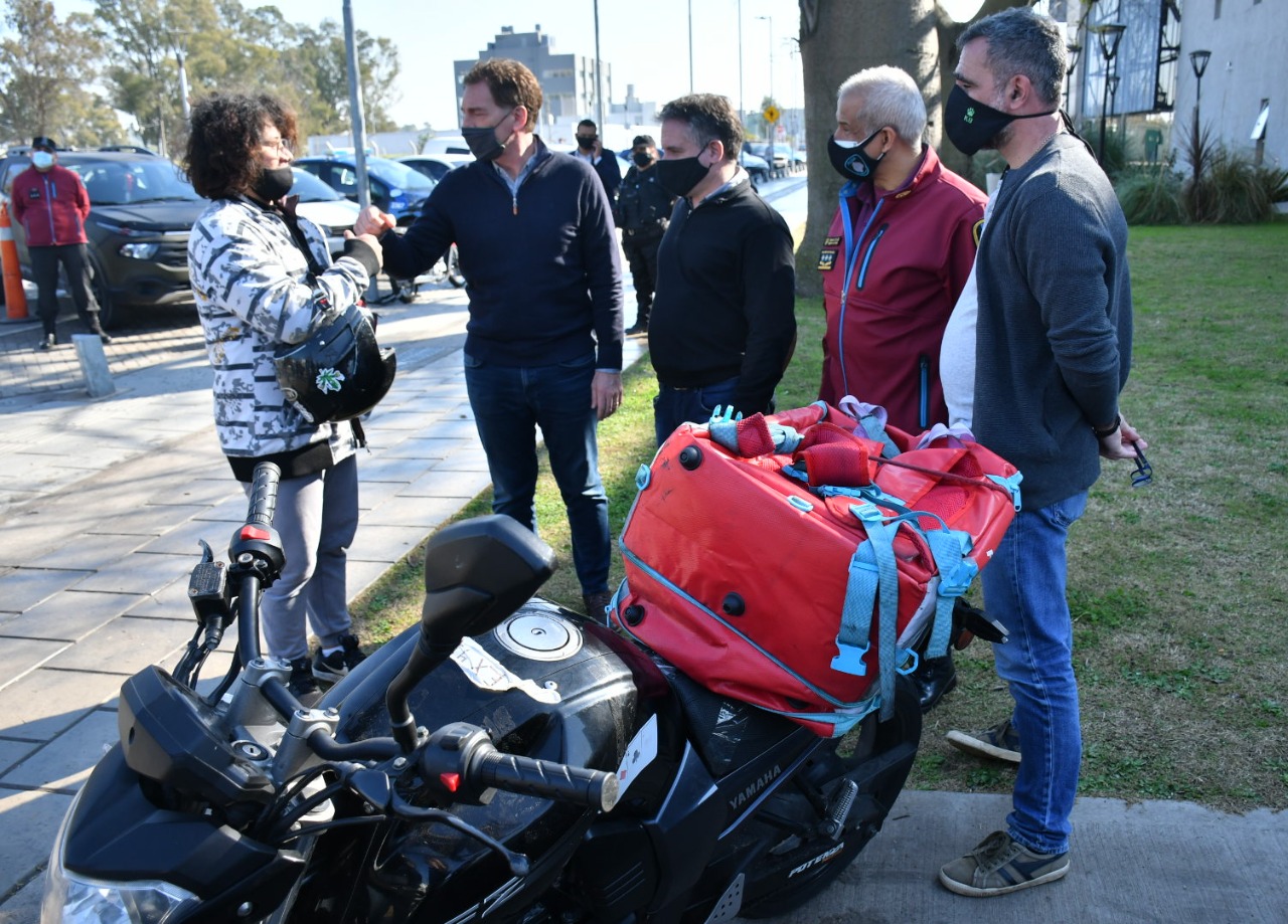 La Ciudad le devolvió a sus dueños celulares y motos recuperados por la Policía