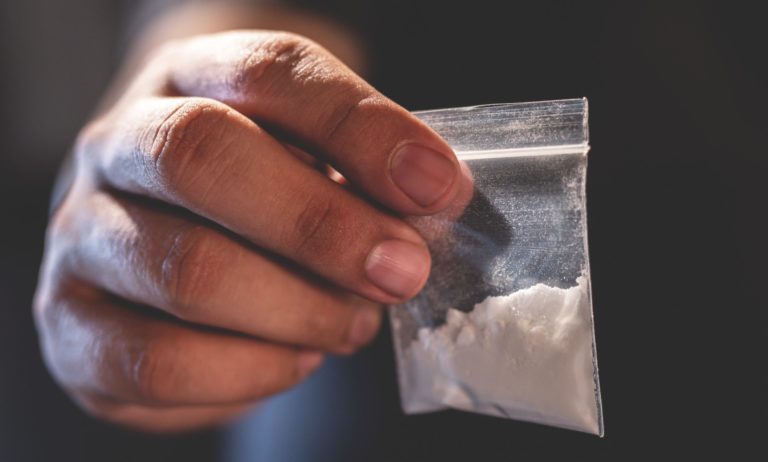 Justicia porteña rechazó un acuerdo de juicio abreviado por tenencia de drogas