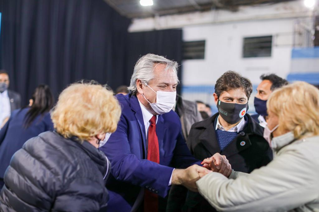 Alberto Fernández anunció un bono para jubilados de 5 mil pesos