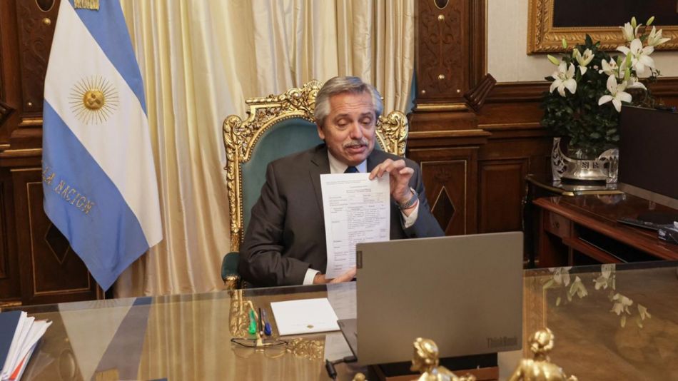 Sputnik: Gamaleya aprobó el primer lote de dosis producidas en la Argentina