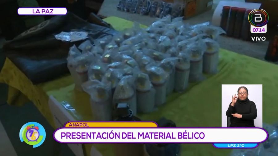 Bolivia presentó las armas encontradas y ratificó su denuncia a Mauricio Macri