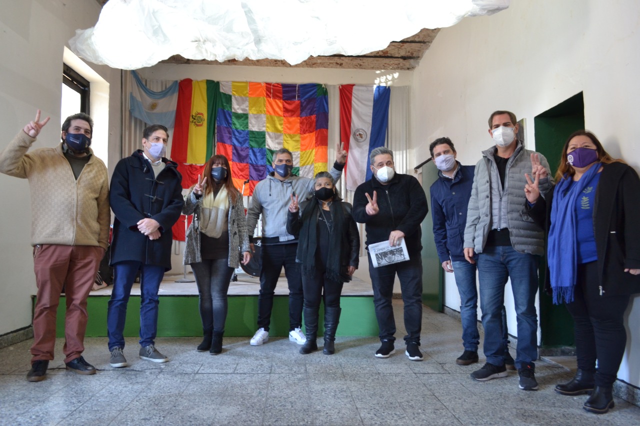 Roberto inauguró “Voces del Sur”, un nuevo centro cultural en Barracas