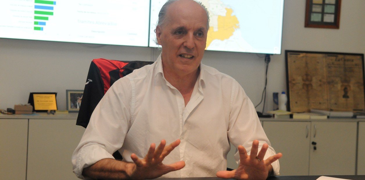 Alejandro Amor encabezaría la lista de legisladores del FdT