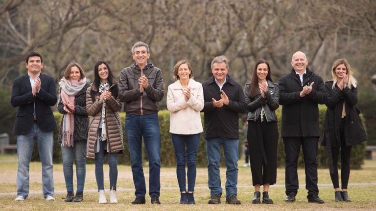 Randazzo también presentó su lista para competir en la Provincia