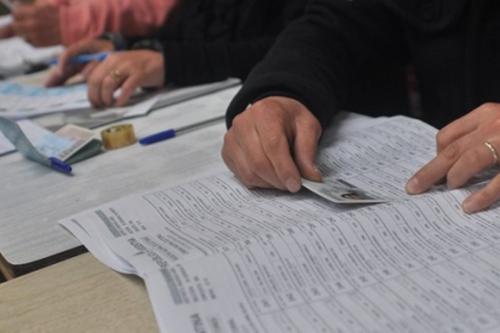 Elecciones: las autoridades de mesa serán vacunadas contra el Covid