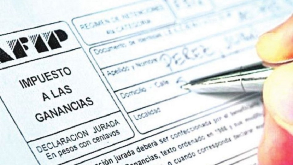 Ganancias y Bienes Personales: el Gobierno oficializó las nuevas exenciones