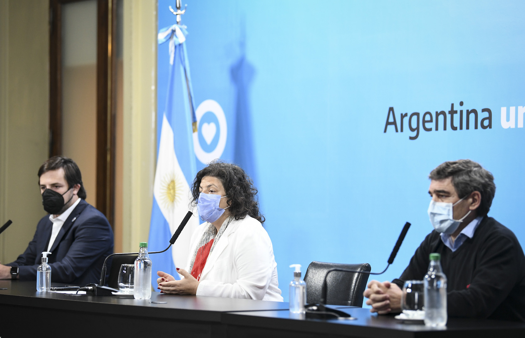 Nación, Provincia y la Ciudad aprobaron la combinación de vacunas