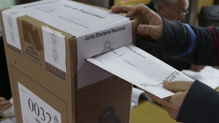 Más de 860 mil extranjeros podrán votar en la Provincia
