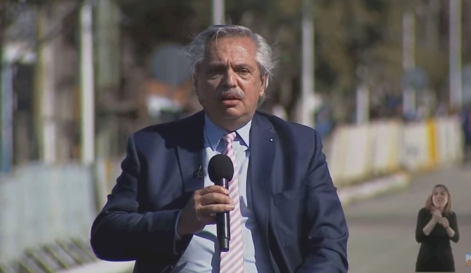 Alberto inauguró en simultáneo 100 obras en todo el país