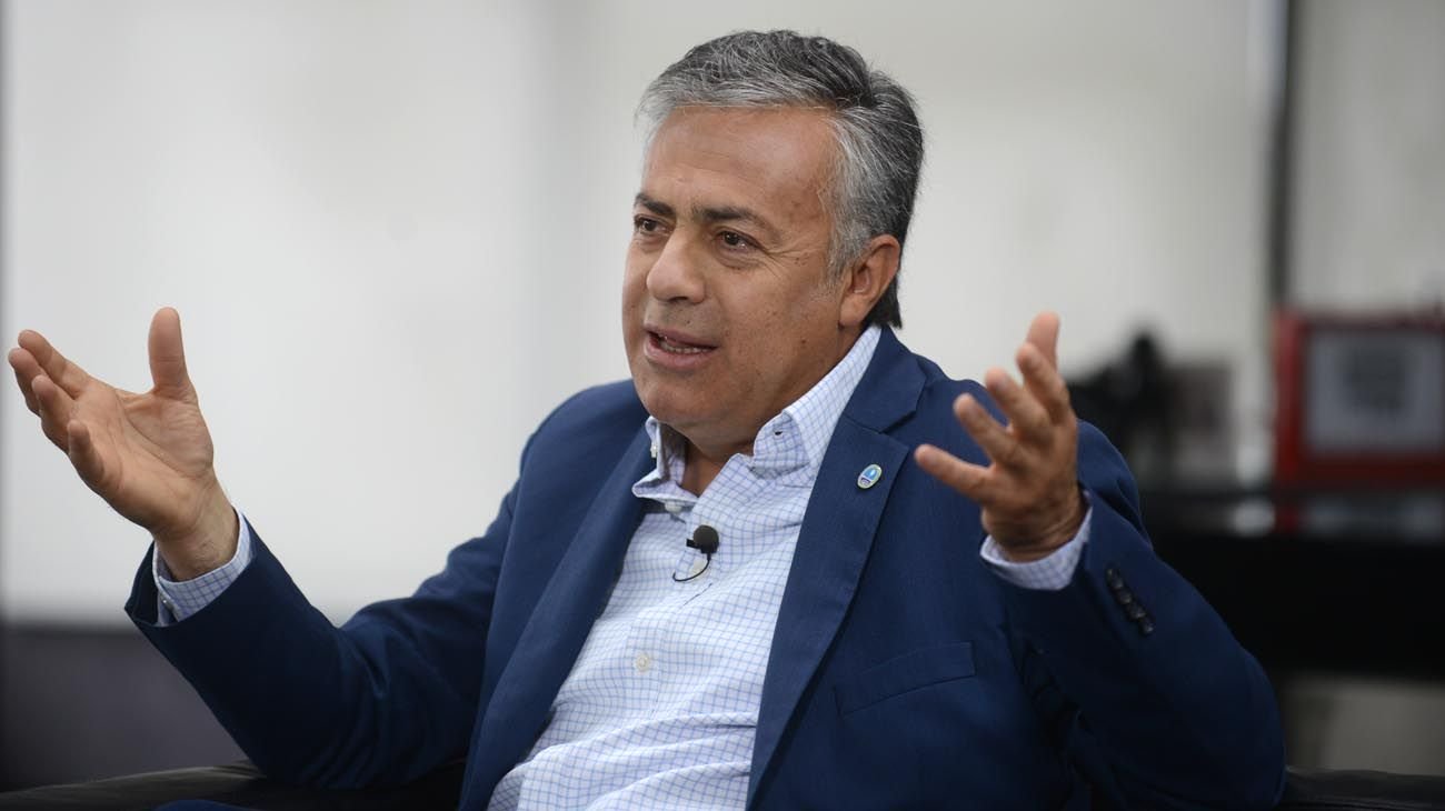 Cornejo acusó al Gobierno de "levantar las restricciones" por la campaña