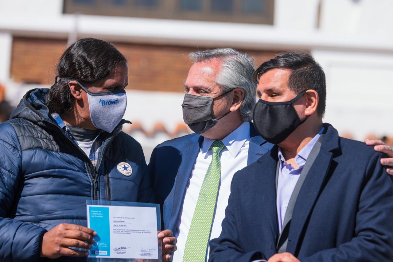 Alberto: "Desde que Cristina se fue se cajonearon 145 mil solicitudes"