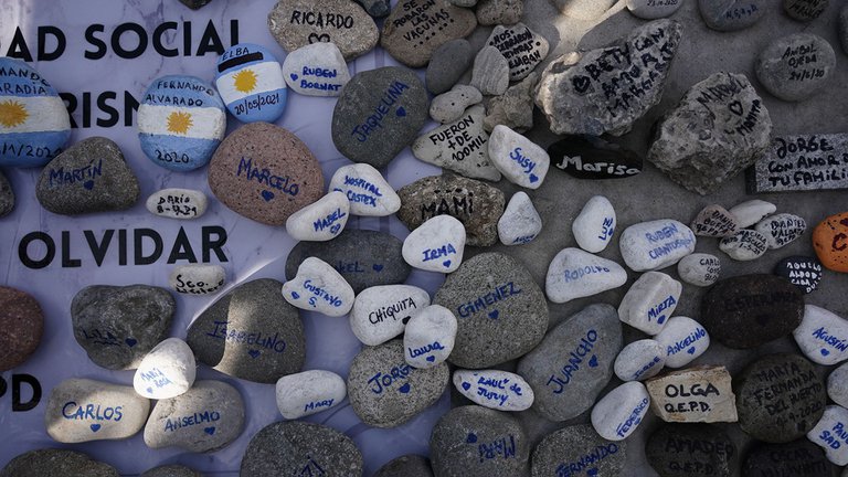 Marcha de las piedras: el Gobierno anunció que creará el "espacio de la memoria"