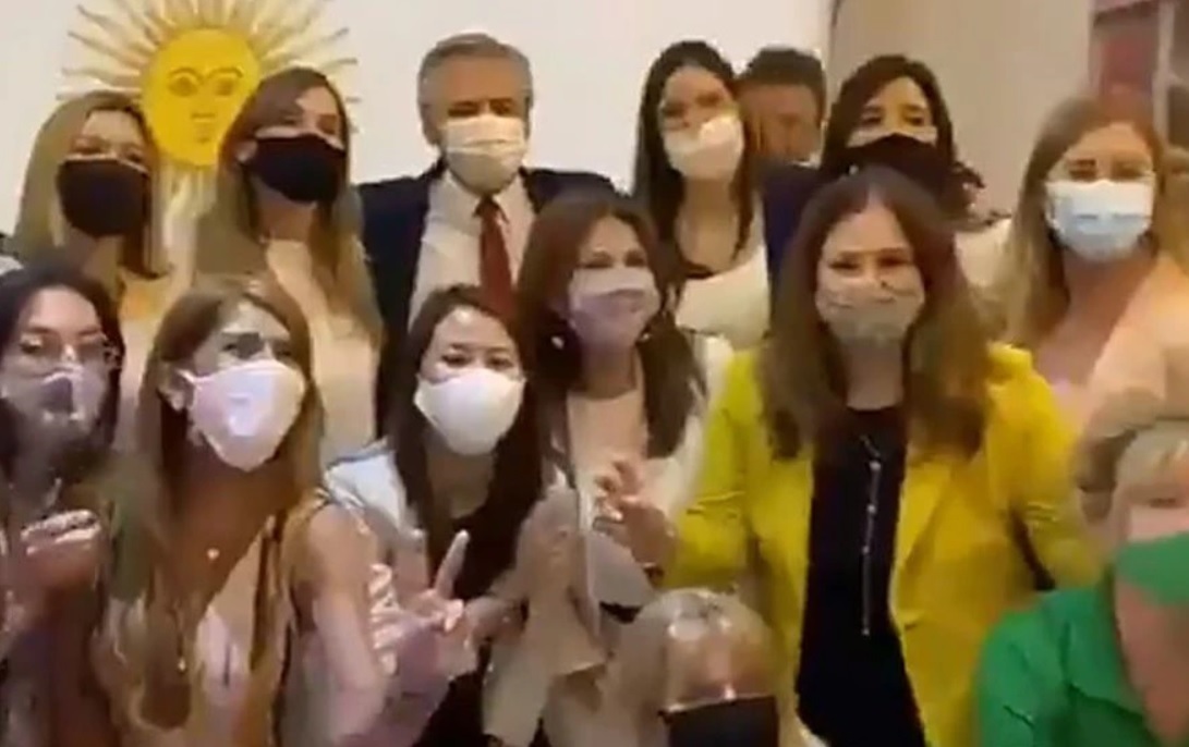 La oposición pedirá investigar la celebración de fin de año en Olivos