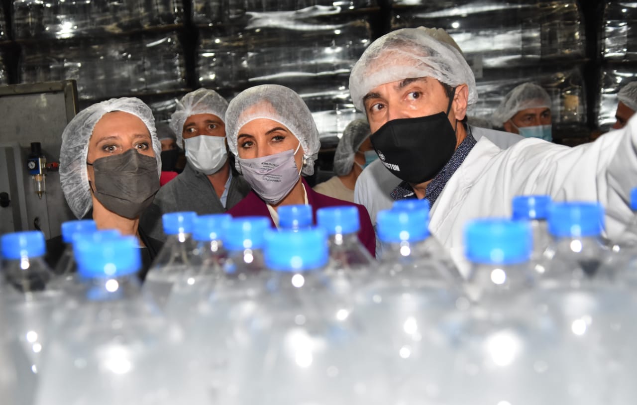 “Que no nos vengan a vender educación pública quienes cerraron escuelas”