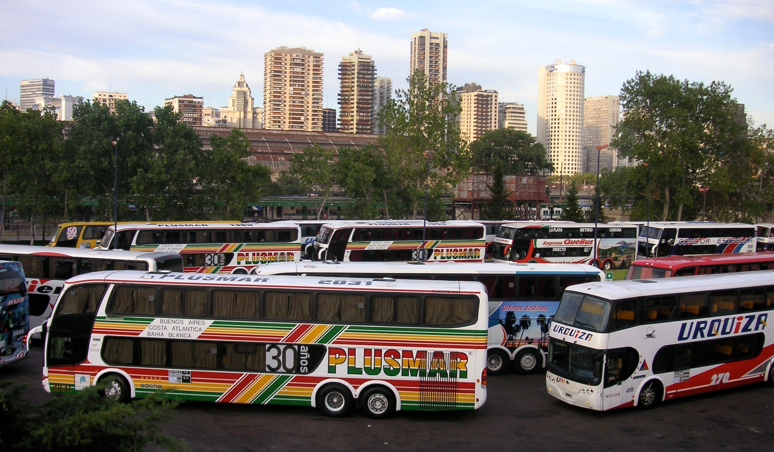 Larga distancia: UTA para por 72 horas por un conflicto laboral