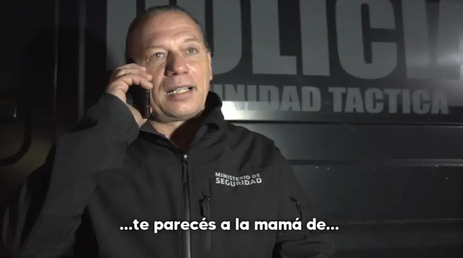 Berni paradió el spot de Randazzo y "llamó a su mamá"