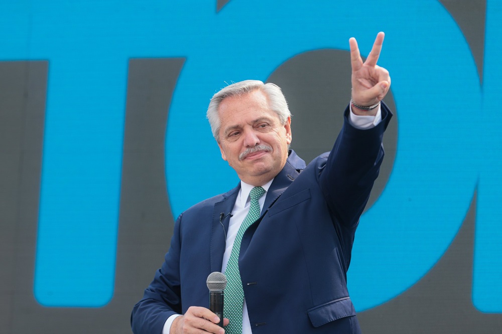 El FdT apuesta todo a la Provincia con dos cierres de campaña