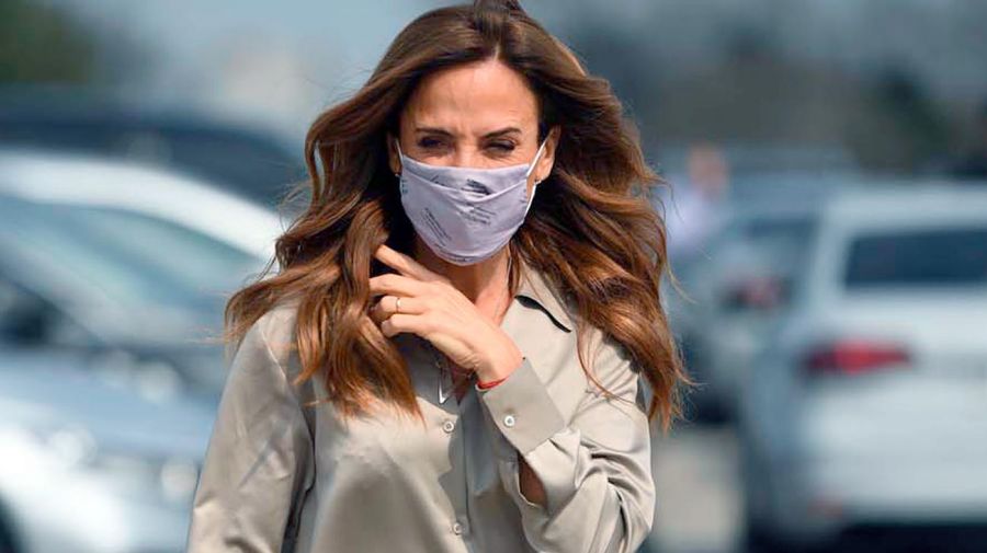 Tolosa Paz increpó a Canosa por mostrar fotos truchas: "¿Vos tenés un problema?