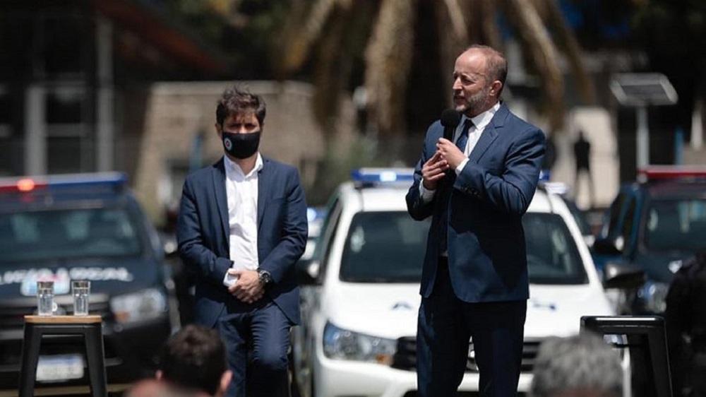 Los intendentes, Máximo y Massa avanzan en el gabinete de Kiciloff