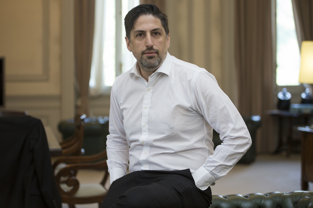 Trotta se fue defendiendo su gestión