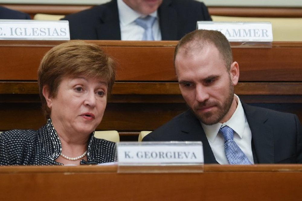 En medio de la crisis, Argentina pagó u$s 1.900 millones al FMI