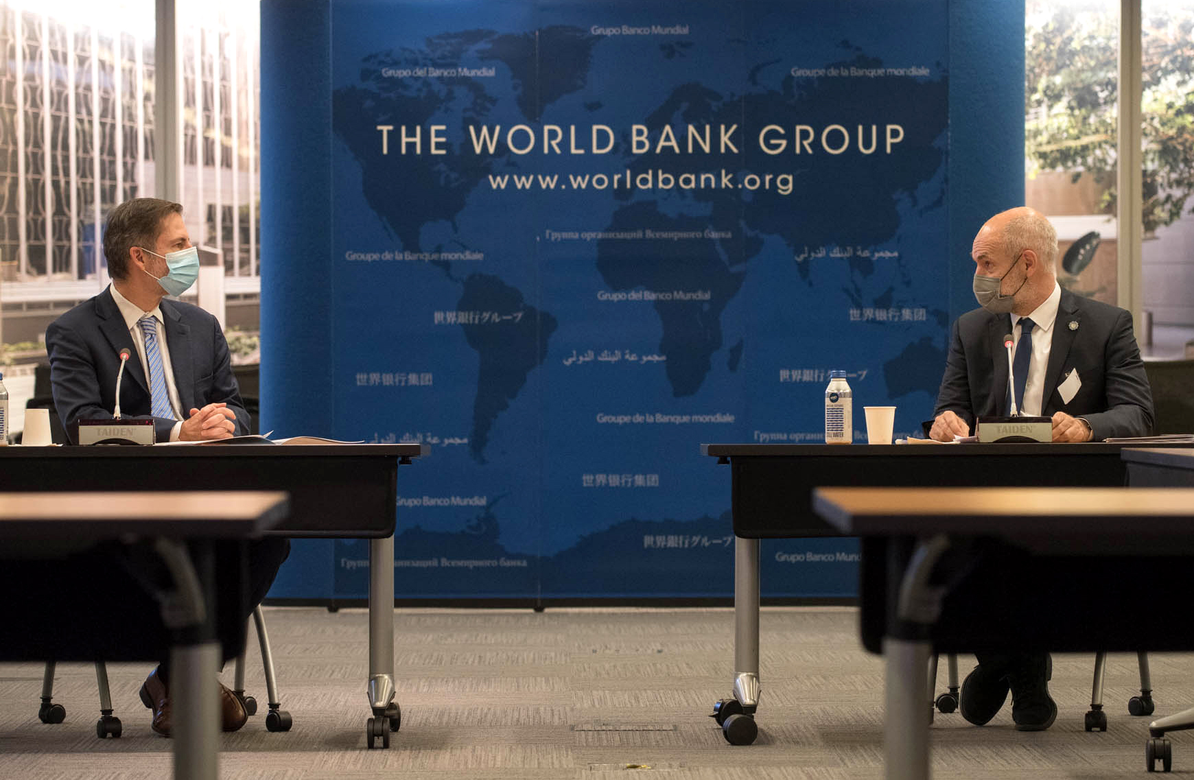 Larreta se reunió con argentinos y con representantes del Banco Mundial y el BID