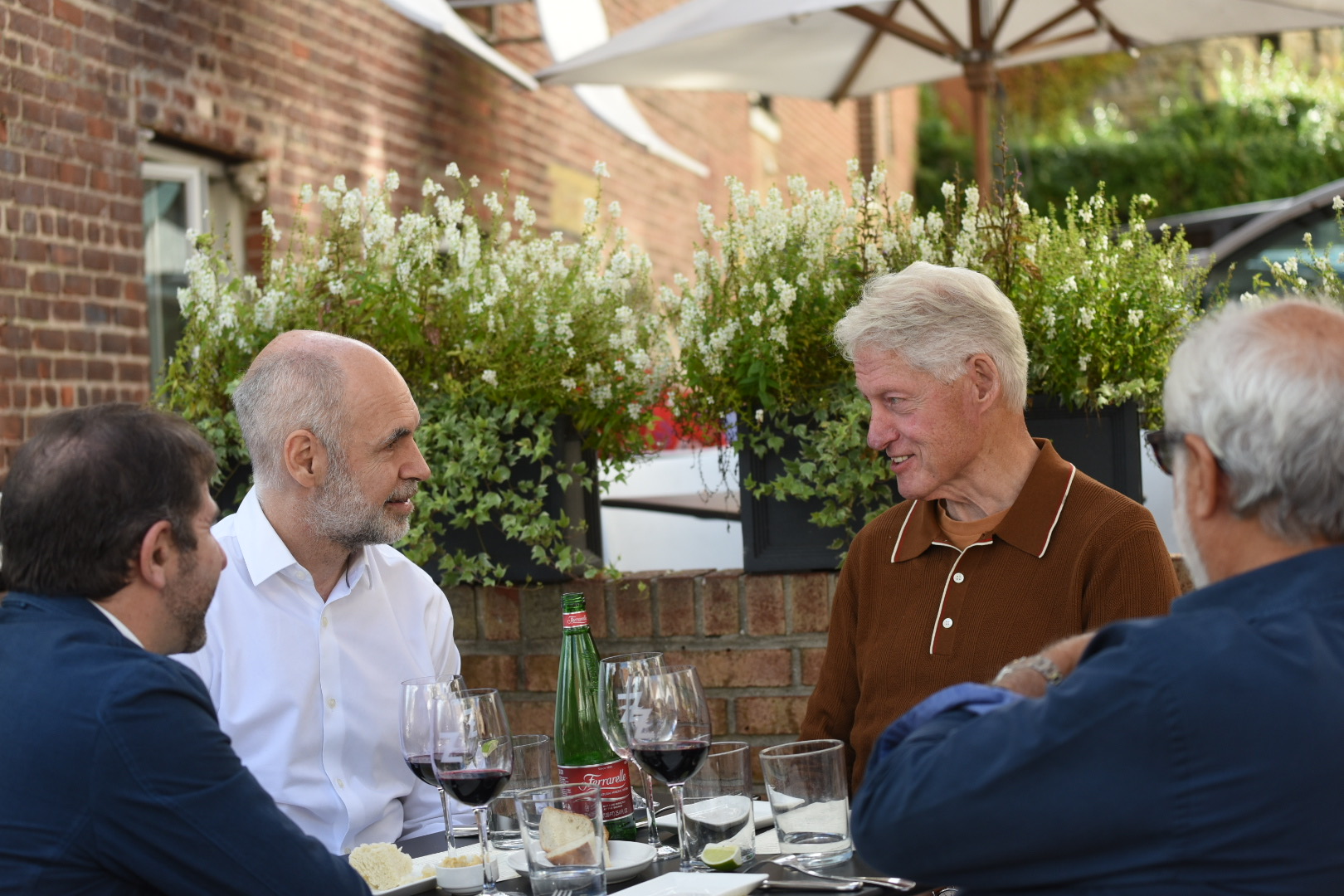 Larreta almorzó con Bill Clinton, en Nueva York