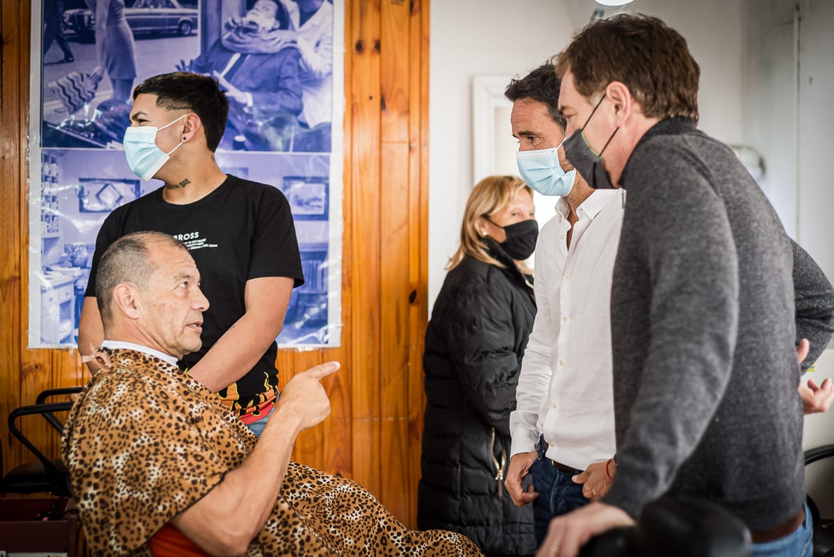 Santilli visitó Pilar: "Los votos son de la gente, no de los dirigentes"