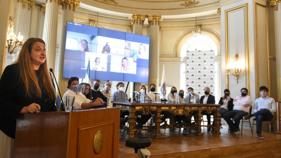 Audiencia: Muiños es la única candidata para la Defensoría Del Pueblo porteña