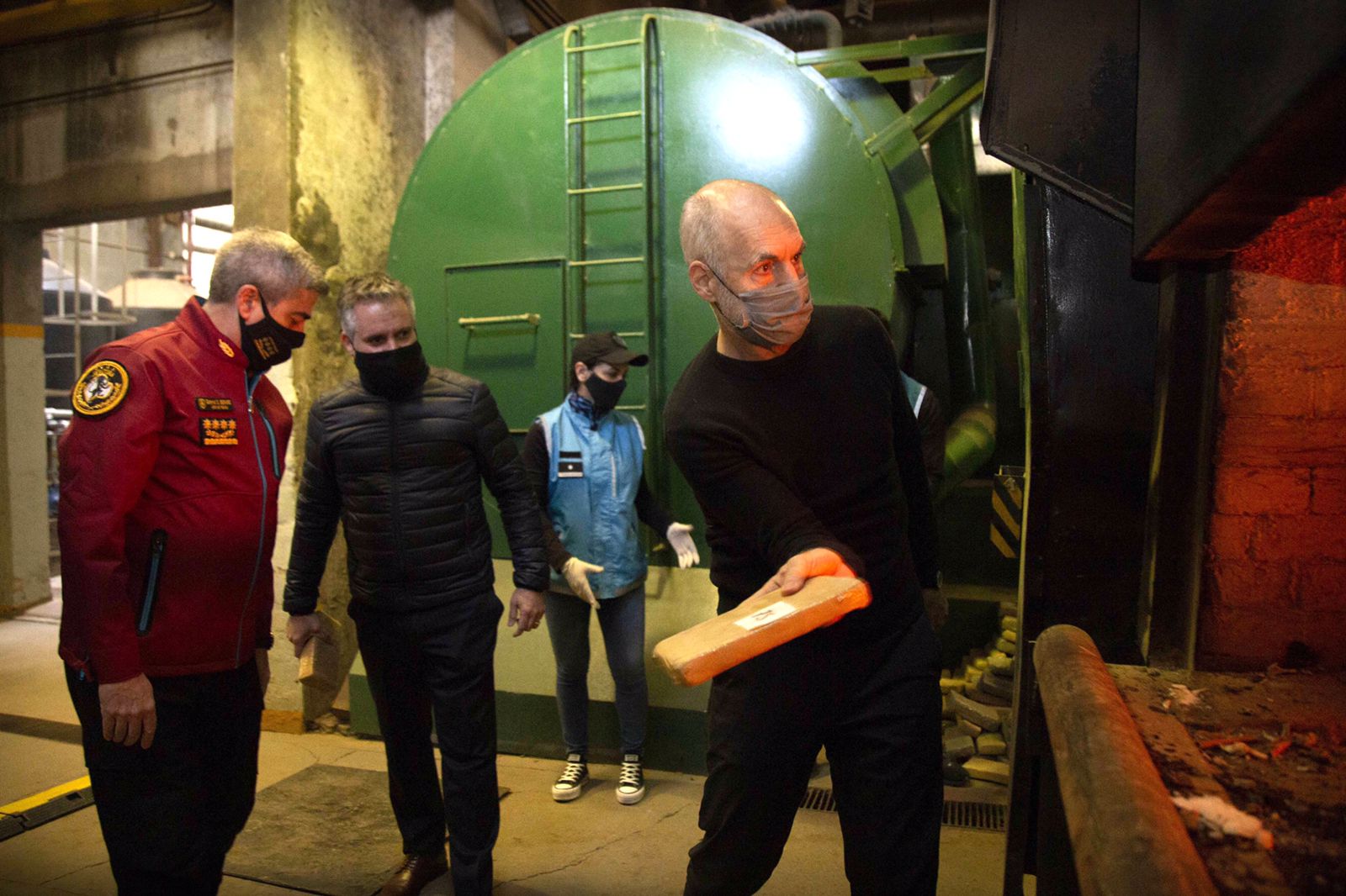 Larreta quemó marihuana: “Es un paso más en la lucha contra el narcotráfico”