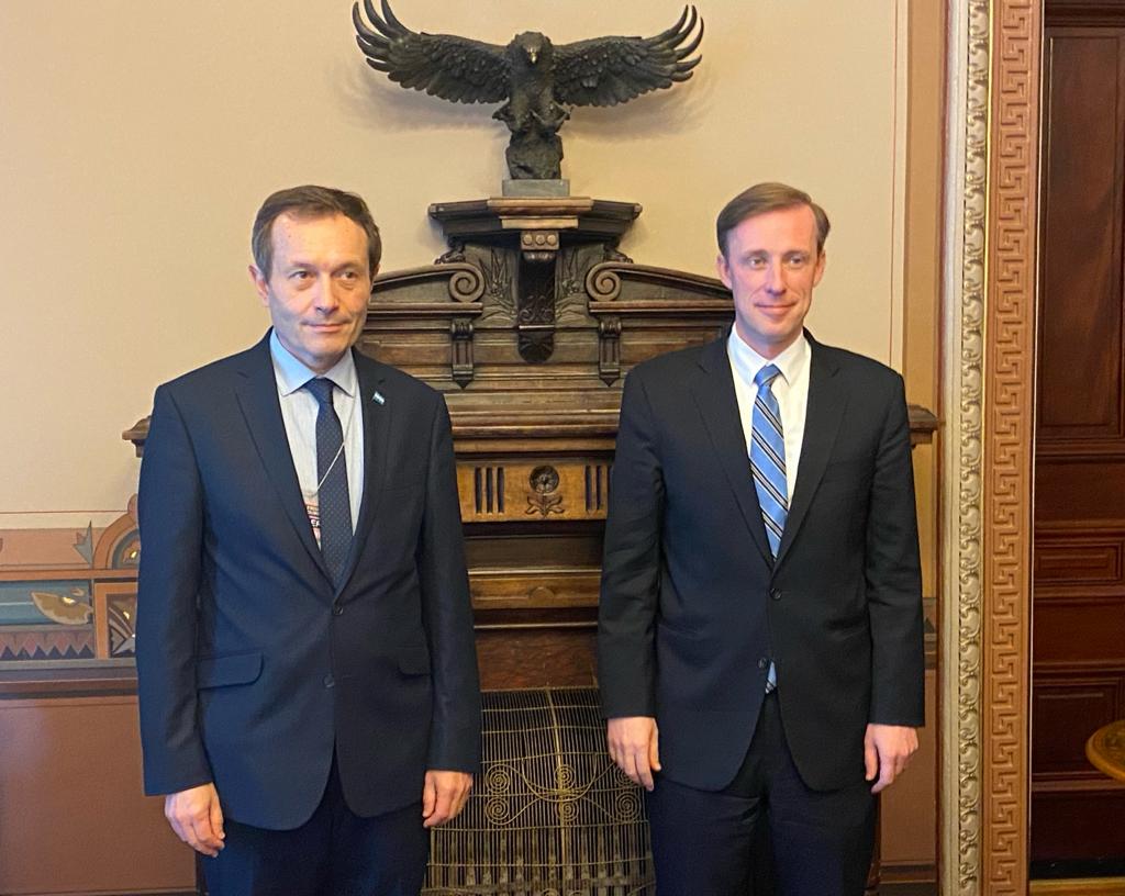 Beliz se reunió con Sullivan, consejero de Seguridad Nacional de Biden