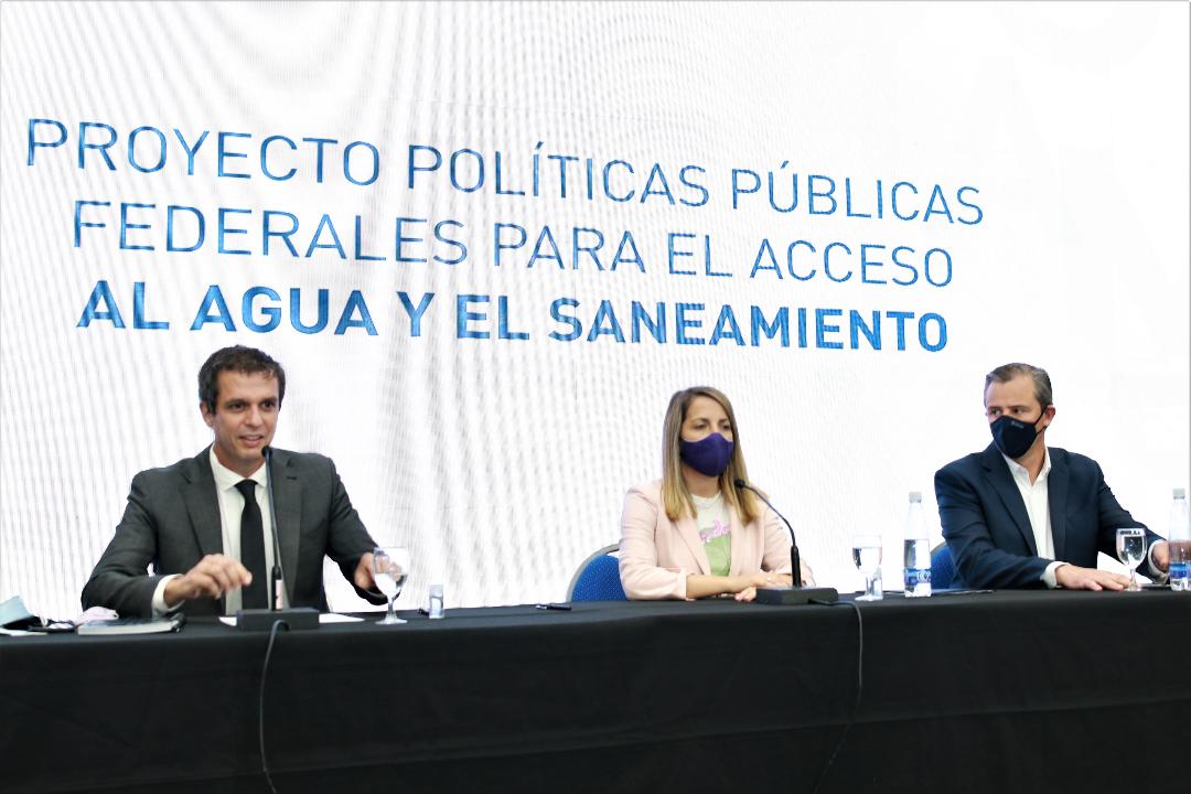 Cresto: "Tenemos que transformar en política pública la encíclica del Papa"