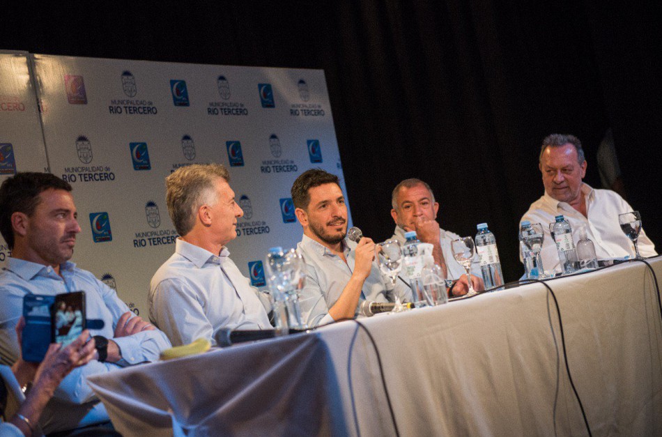 Macri le respondió a Schiaretti: "No es lo que me dice en privado"