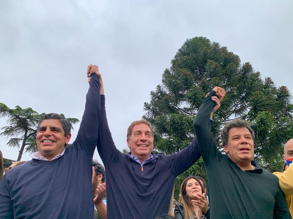 Santilli y Manes: "Hay que ir a buscar el voto, las elecciones no están ganadas"