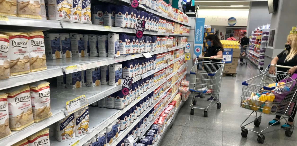 Pese al congelamiento, la canasta alimentaria subió 2,54% en octubre