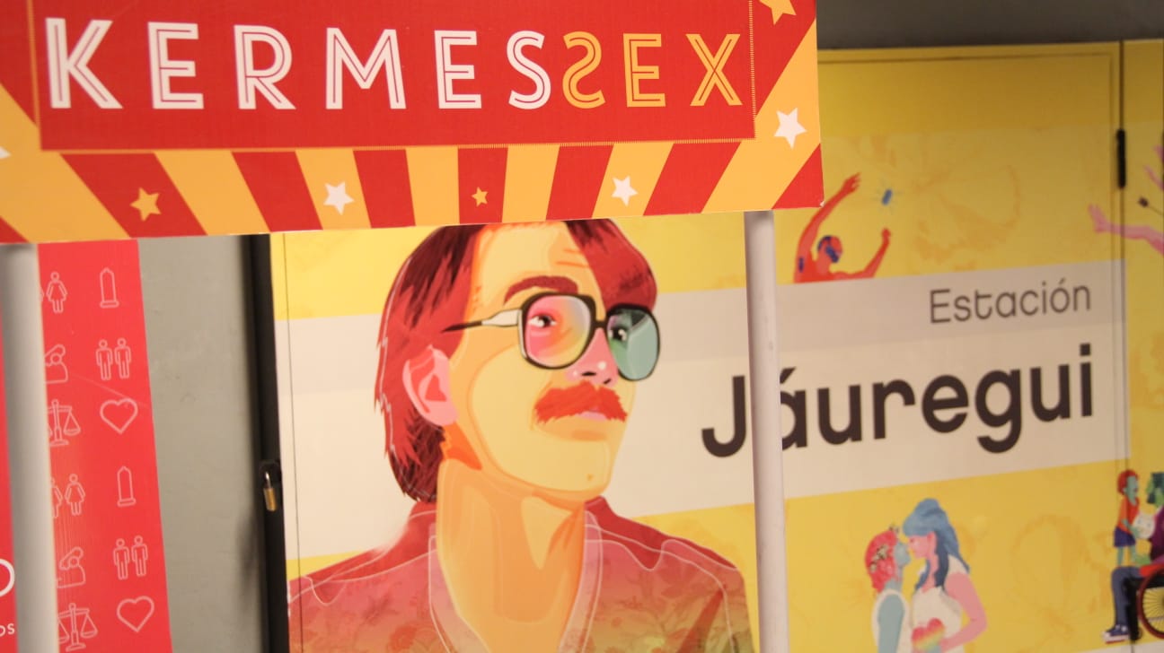 El subte se sumó a la Semana del Orgullo con una Kermessex y un mural en Retiro