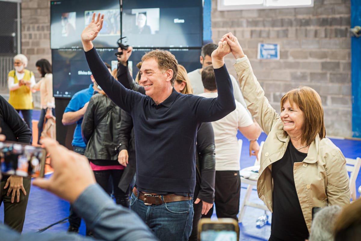 Santilli se mostró con Bullrich y acusó al Gobierno de defender a los delincuentes